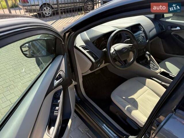 Серый Форд Фокус, объемом двигателя 0.99 л и пробегом 70 тыс. км за 7799 $, фото 8 на Automoto.ua