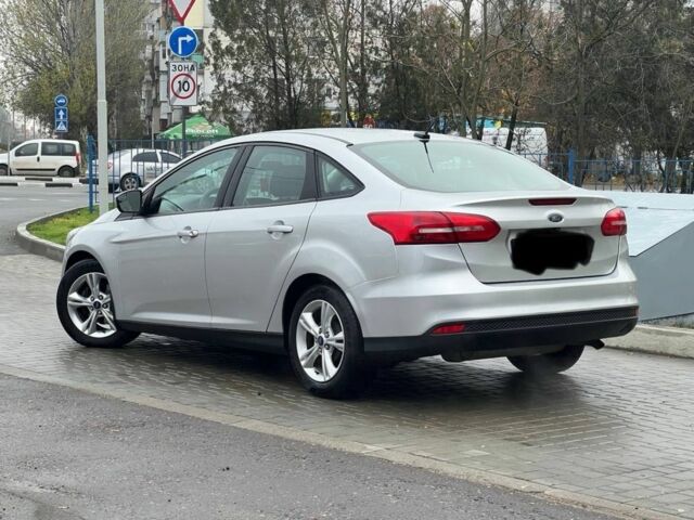 Серый Форд Фокус, объемом двигателя 2 л и пробегом 112 тыс. км за 7450 $, фото 2 на Automoto.ua