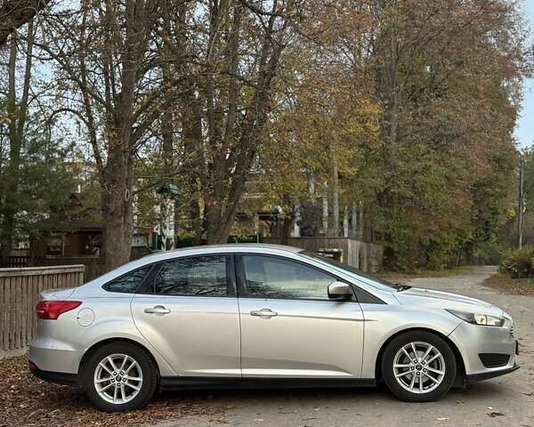 Серый Форд Фокус, объемом двигателя 2 л и пробегом 131 тыс. км за 7700 $, фото 8 на Automoto.ua