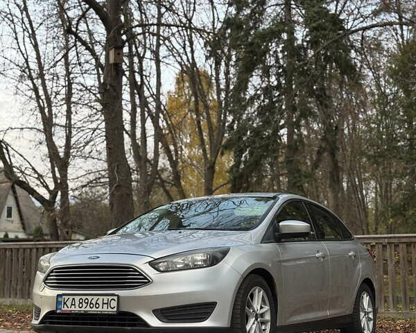 Серый Форд Фокус, объемом двигателя 2 л и пробегом 131 тыс. км за 7700 $, фото 1 на Automoto.ua