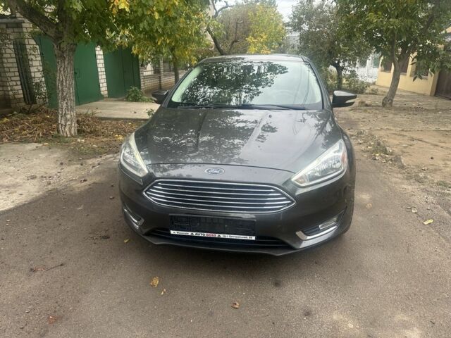 Серый Форд Фокус, объемом двигателя 2 л и пробегом 185 тыс. км за 9200 $, фото 2 на Automoto.ua