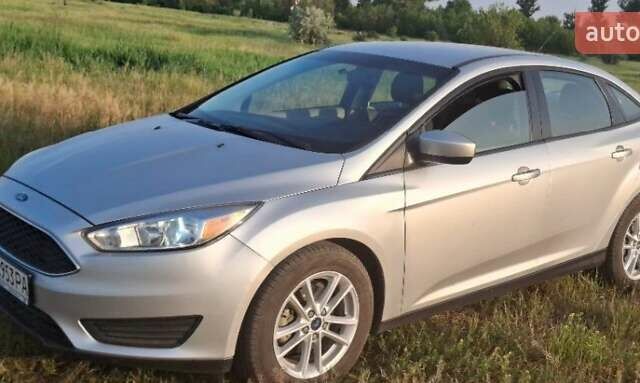 Серый Форд Фокус, объемом двигателя 2 л и пробегом 128 тыс. км за 11000 $, фото 5 на Automoto.ua