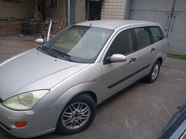 Серый Форд Фокус, объемом двигателя 1.8 л и пробегом 398 тыс. км за 1050 $, фото 8 на Automoto.ua