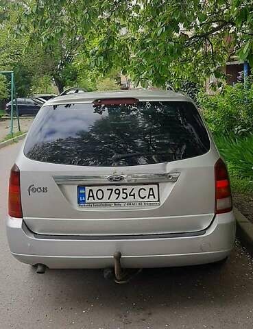 Серый Форд Фокус, объемом двигателя 1.8 л и пробегом 320 тыс. км за 3500 $, фото 3 на Automoto.ua