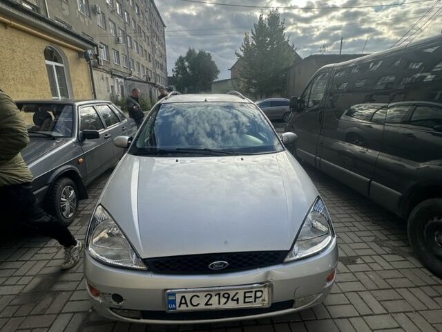 Серый Форд Фокус, объемом двигателя 1.8 л и пробегом 400 тыс. км за 2700 $, фото 1 на Automoto.ua