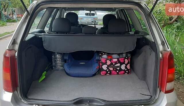 Серый Форд Фокус, объемом двигателя 1.8 л и пробегом 320 тыс. км за 3500 $, фото 10 на Automoto.ua