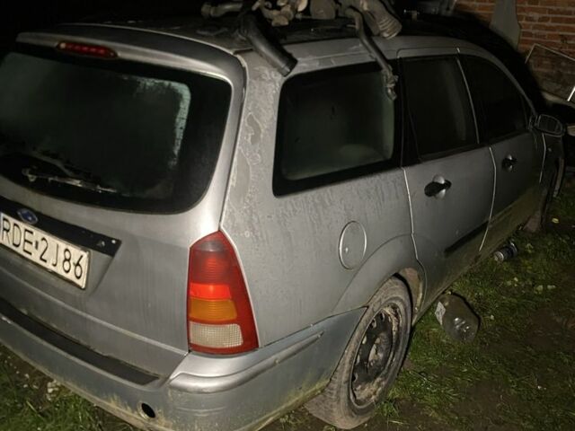 Сірий Форд Фокус, об'ємом двигуна 0 л та пробігом 300 тис. км за 600 $, фото 1 на Automoto.ua