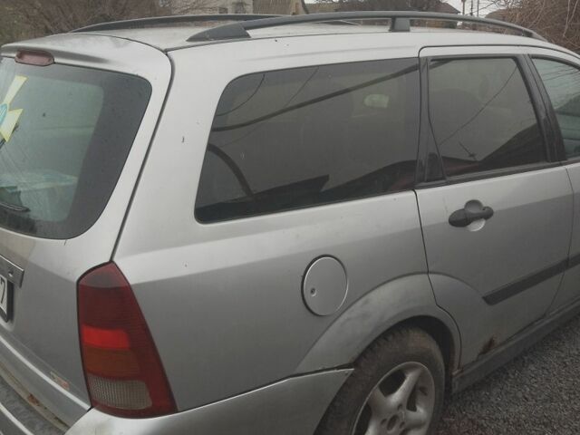 Сірий Форд Фокус, об'ємом двигуна 0 л та пробігом 352 тис. км за 1000 $, фото 1 на Automoto.ua