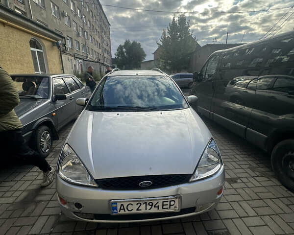 Серый Форд Фокус, объемом двигателя 1.8 л и пробегом 440 тыс. км за 2200 $, фото 6 на Automoto.ua