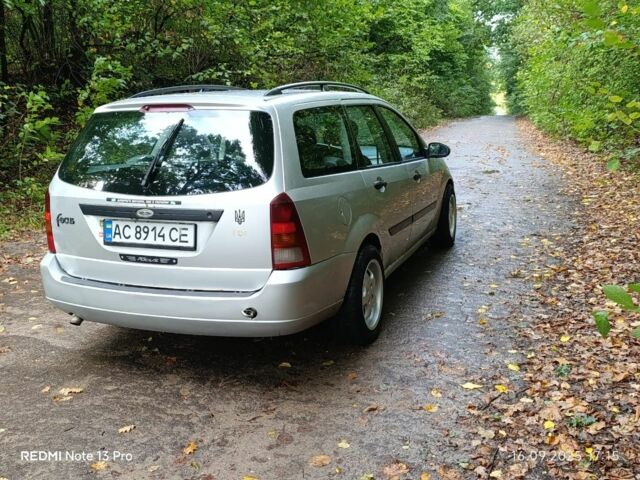 Сірий Форд Фокус, об'ємом двигуна 1.8 л та пробігом 415 тис. км за 2500 $, фото 7 на Automoto.ua