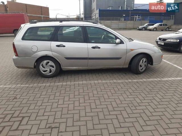 Серый Форд Фокус, объемом двигателя 1.8 л и пробегом 350 тыс. км за 2300 $, фото 3 на Automoto.ua