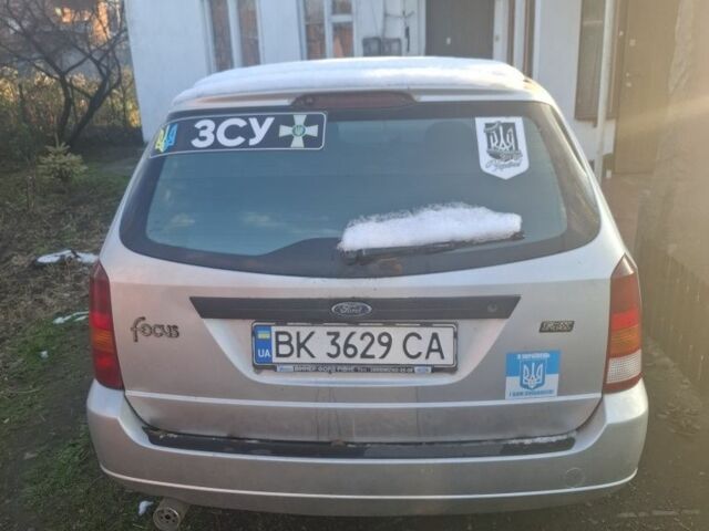 Сірий Форд Фокус, об'ємом двигуна 1.8 л та пробігом 225 тис. км за 2601 $, фото 2 на Automoto.ua