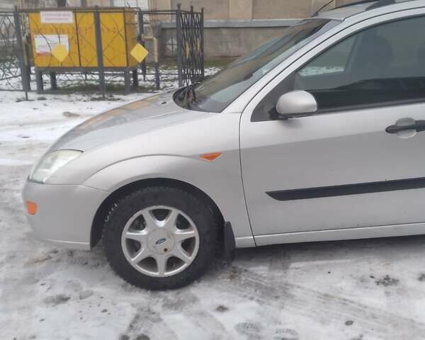 Серый Форд Фокус, объемом двигателя 1.8 л и пробегом 352 тыс. км за 2500 $, фото 18 на Automoto.ua