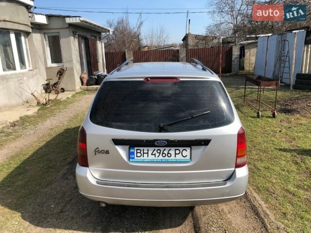 Сірий Форд Фокус, об'ємом двигуна 1.8 л та пробігом 448 тис. км за 3300 $, фото 2 на Automoto.ua