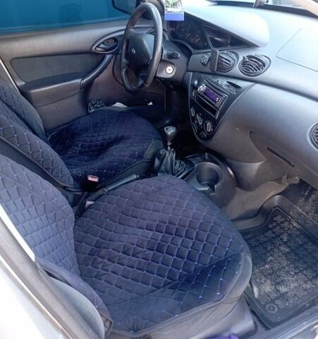 Сірий Форд Фокус, об'ємом двигуна 1.8 л та пробігом 448 тис. км за 3300 $, фото 6 на Automoto.ua