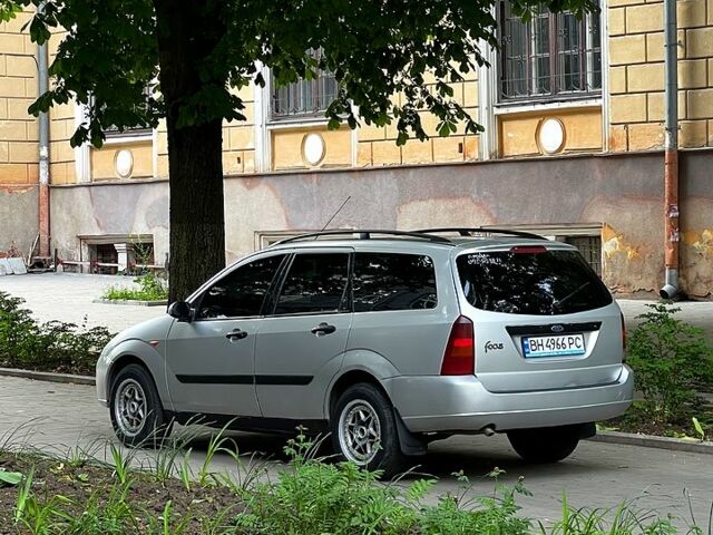 Серый Форд Фокус, объемом двигателя 1.8 л и пробегом 450 тыс. км за 2550 $, фото 1 на Automoto.ua