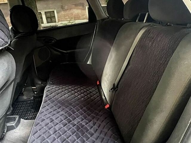 Сірий Форд Фокус, об'ємом двигуна 1.75 л та пробігом 450 тис. км за 2600 $, фото 7 на Automoto.ua