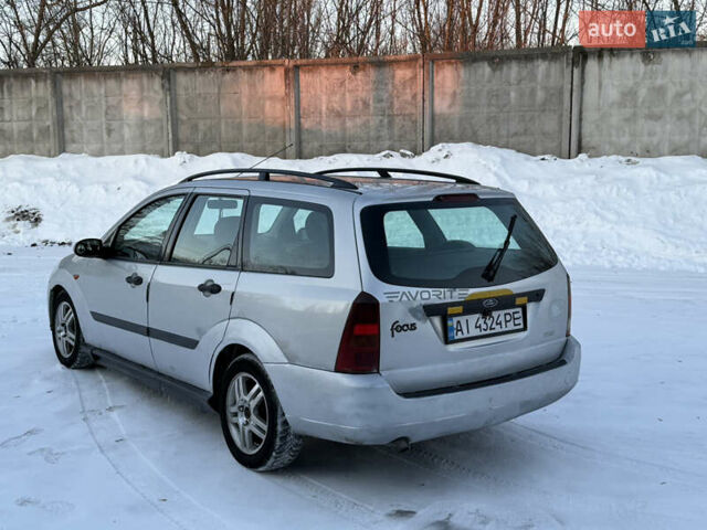 Серый Форд Фокус, объемом двигателя 1.75 л и пробегом 190 тыс. км за 1650 $, фото 3 на Automoto.ua