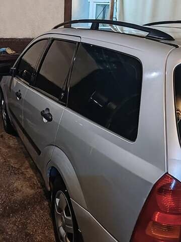 Сірий Форд Фокус, об'ємом двигуна 1.6 л та пробігом 280 тис. км за 3500 $, фото 1 на Automoto.ua