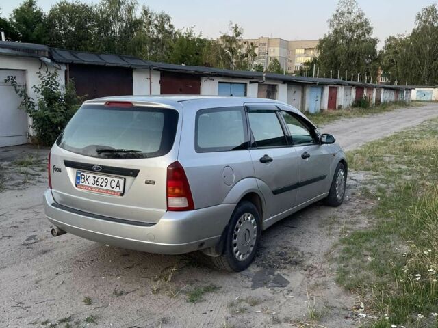 Сірий Форд Фокус, об'ємом двигуна 1.8 л та пробігом 320 тис. км за 2508 $, фото 3 на Automoto.ua