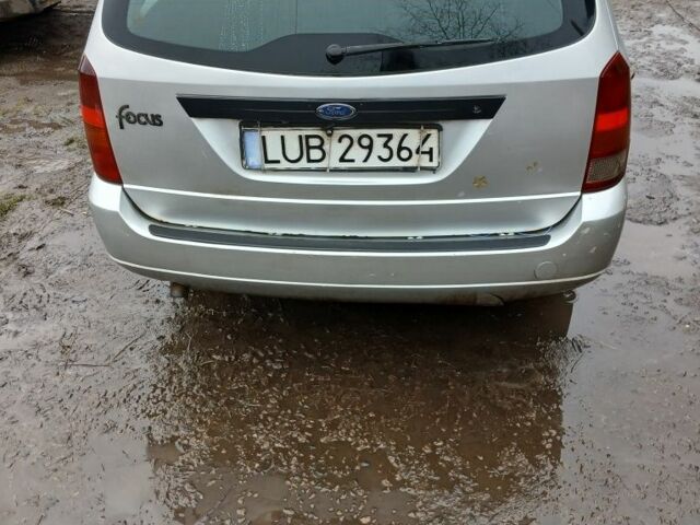 Серый Форд Фокус, объемом двигателя 2 л и пробегом 240 тыс. км за 1200 $, фото 2 на Automoto.ua