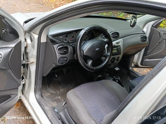 Сірий Форд Фокус, об'ємом двигуна 1.8 л та пробігом 415 тис. км за 2500 $, фото 3 на Automoto.ua