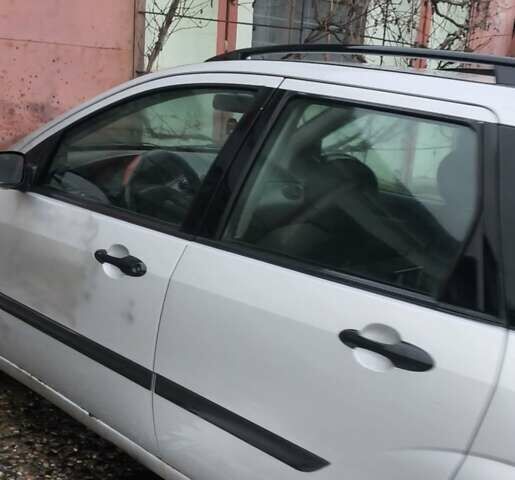 Сірий Форд Фокус, об'ємом двигуна 1.6 л та пробігом 300 тис. км за 1600 $, фото 5 на Automoto.ua