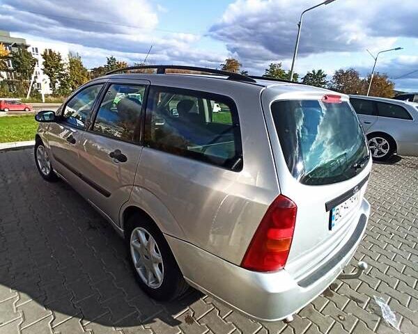 Сірий Форд Фокус, об'ємом двигуна 1.8 л та пробігом 330 тис. км за 3750 $, фото 7 на Automoto.ua