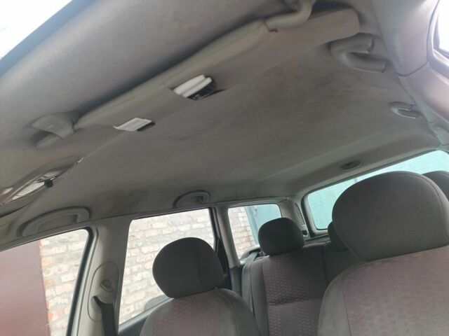 Сірий Форд Фокус, об'ємом двигуна 1.8 л та пробігом 414 тис. км за 1500 $, фото 19 на Automoto.ua