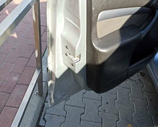 Сірий Форд Фокус, об'ємом двигуна 1.8 л та пробігом 330 тис. км за 3750 $, фото 15 на Automoto.ua