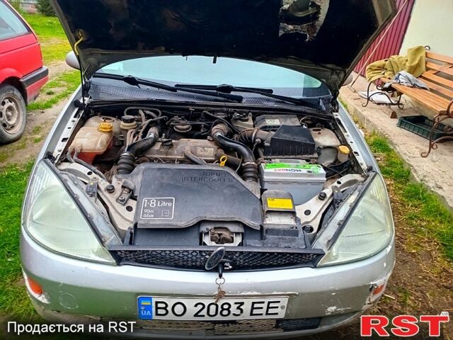 Серый Форд Фокус, объемом двигателя 1.8 л и пробегом 406 тыс. км за 2700 $, фото 2 на Automoto.ua