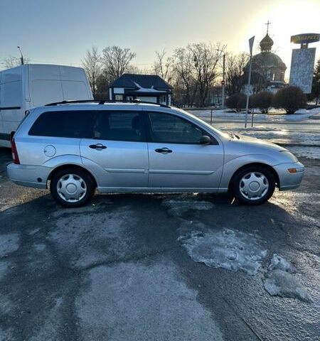 Серый Форд Фокус, объемом двигателя 1.8 л и пробегом 300 тыс. км за 2300 $, фото 7 на Automoto.ua