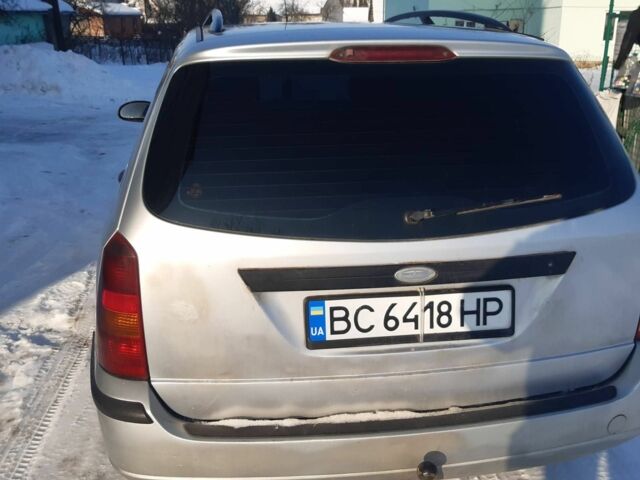 Серый Форд Фокус, объемом двигателя 1.8 л и пробегом 325 тыс. км за 2850 $, фото 3 на Automoto.ua