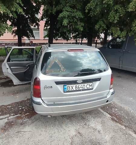 Сірий Форд Фокус, об'ємом двигуна 1.8 л та пробігом 300 тис. км за 3200 $, фото 5 на Automoto.ua