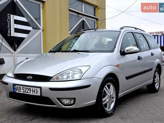 Серый Форд Фокус, объемом двигателя 1.8 л и пробегом 150 тыс. км за 3600 $, фото 2 на Automoto.ua