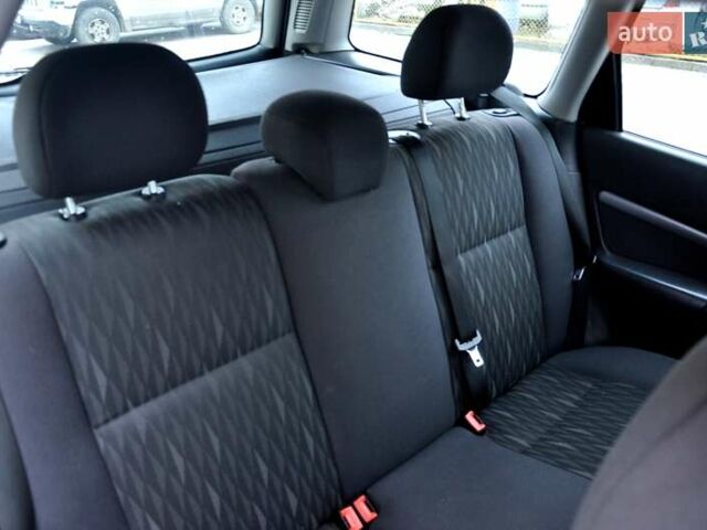 Серый Форд Фокус, объемом двигателя 1.8 л и пробегом 150 тыс. км за 3600 $, фото 24 на Automoto.ua