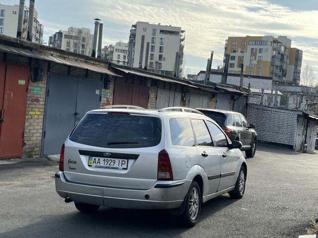 Сірий Форд Фокус, об'ємом двигуна 1.6 л та пробігом 210 тис. км за 2350 $, фото 3 на Automoto.ua