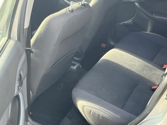 Сірий Форд Фокус, об'ємом двигуна 1.6 л та пробігом 210 тис. км за 2350 $, фото 6 на Automoto.ua