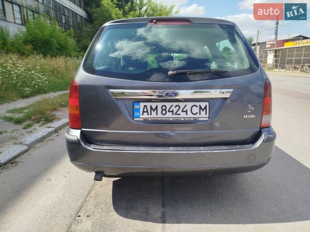 Сірий Форд Фокус, об'ємом двигуна 1.75 л та пробігом 370 тис. км за 2800 $, фото 2 на Automoto.ua