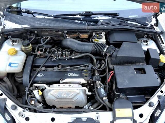 Серый Форд Фокус, объемом двигателя 1.8 л и пробегом 150 тыс. км за 3600 $, фото 35 на Automoto.ua