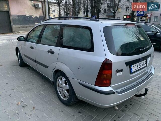 Сірий Форд Фокус, об'ємом двигуна 1.8 л та пробігом 270 тис. км за 2450 $, фото 2 на Automoto.ua
