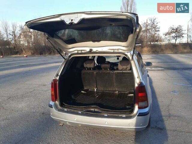 Сірий Форд Фокус, об'ємом двигуна 1.8 л та пробігом 314 тис. км за 3999 $, фото 5 на Automoto.ua