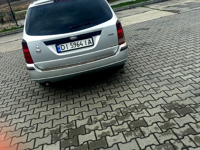 Серый Форд Фокус, объемом двигателя 1.8 л и пробегом 230 тыс. км за 2500 $, фото 2 на Automoto.ua