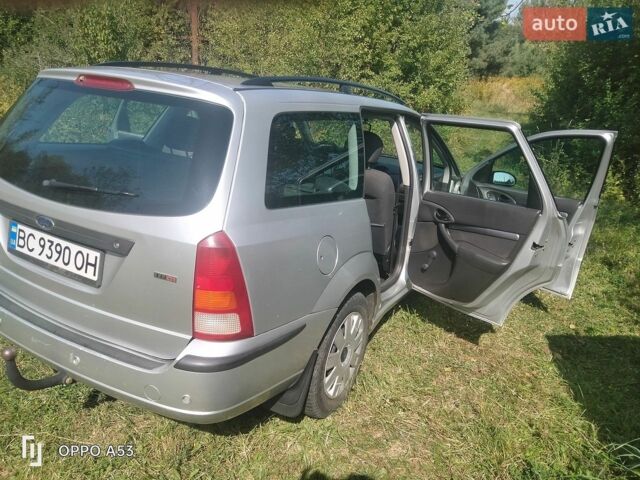 Сірий Форд Фокус, об'ємом двигуна 1.8 л та пробігом 245 тис. км за 4500 $, фото 6 на Automoto.ua