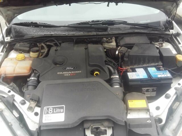 Сірий Форд Фокус, об'ємом двигуна 1.8 л та пробігом 245 тис. км за 4500 $, фото 22 на Automoto.ua