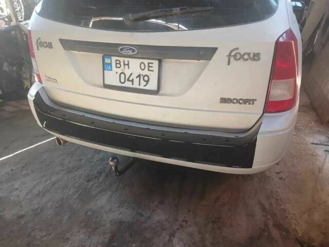 Серый Форд Фокус, объемом двигателя 2.3 л и пробегом 150 тыс. км за 2600 $, фото 7 на Automoto.ua