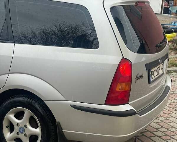 Сірий Форд Фокус, об'ємом двигуна 1.6 л та пробігом 199 тис. км за 3200 $, фото 9 на Automoto.ua