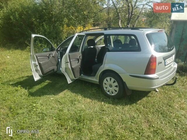 Серый Форд Фокус, объемом двигателя 1.8 л и пробегом 245 тыс. км за 4500 $, фото 6 на Automoto.ua