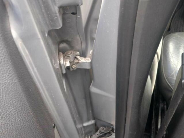 Серый Форд Фокус, объемом двигателя 2.3 л и пробегом 150 тыс. км за 2600 $, фото 23 на Automoto.ua