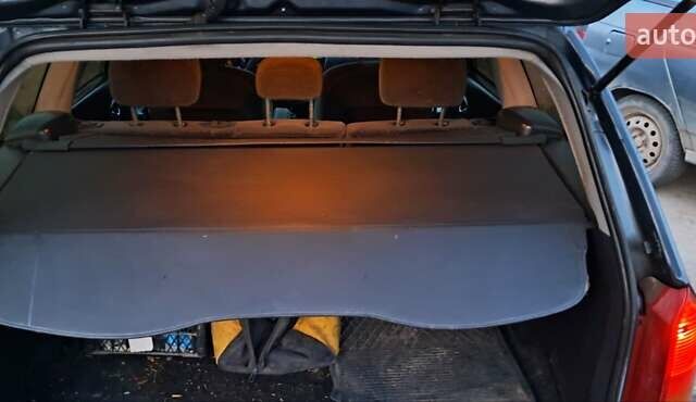 Серый Форд Фокус, объемом двигателя 1.8 л и пробегом 336 тыс. км за 3950 $, фото 22 на Automoto.ua